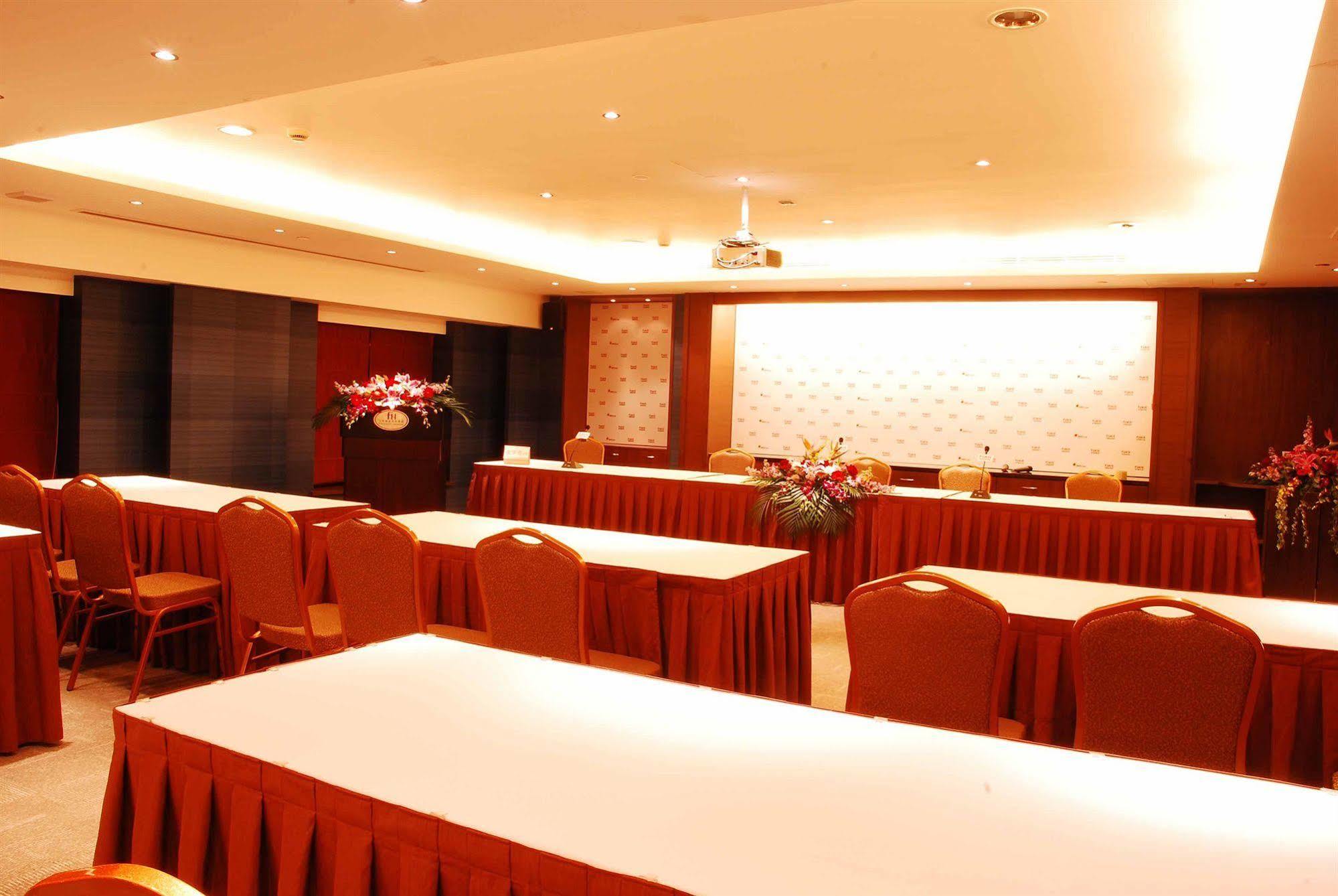 Shanghai Forte Hotel Екстер'єр фото